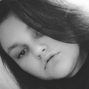 Meet your Posher, Briana